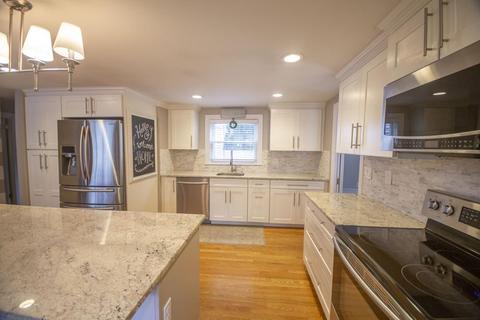 9 Wompatuck, Walpole, MA 02081 photo 5