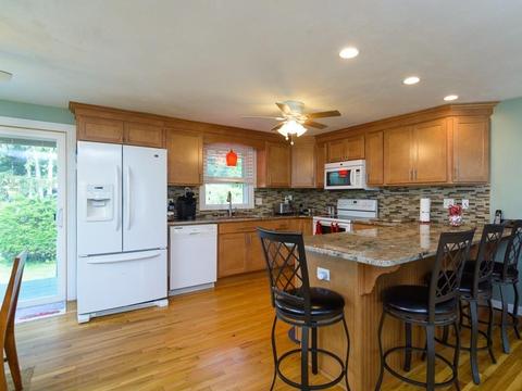 6 Hall Rd, Webster, MA 01570 photo 4