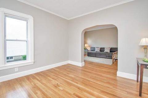 37 Walter St, Chicopee, MA 01013 photo 15