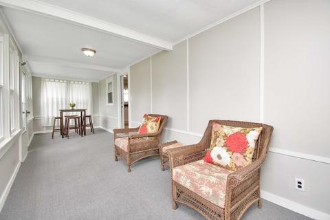 37 Walter St, Chicopee, MA 01013 photo 4