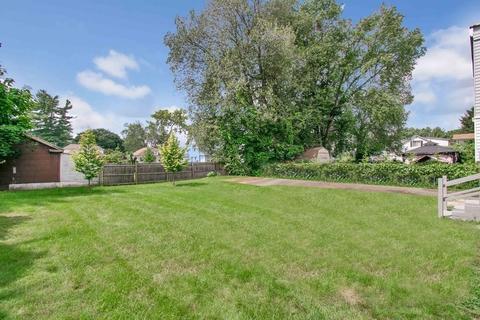 37 Walter St, Chicopee, MA 01013 photo 27