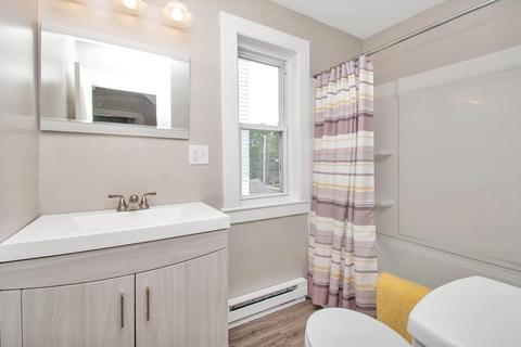 37 Walter St, Chicopee, MA 01013 photo 20