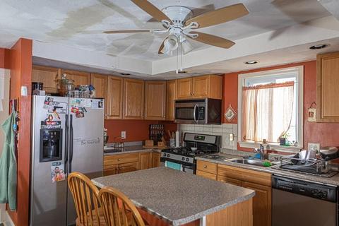 18 Echo Pl, Lynn, MA 01905 photo 6