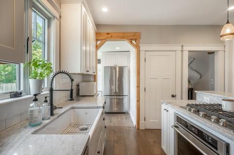 34 Orange St, Reading, MA 01867 photo 12