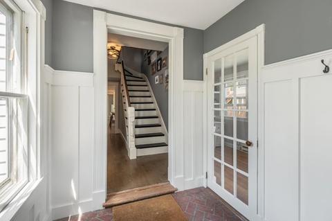 34 Orange St, Reading, MA 01867 photo 4