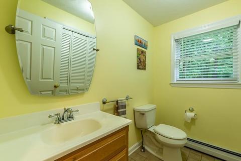 54 Searle St, Georgetown, MA 01833 photo 13