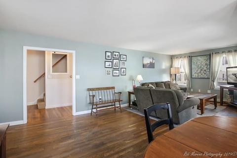 47 Warner St, Gloucester, MA 01930 photo 9