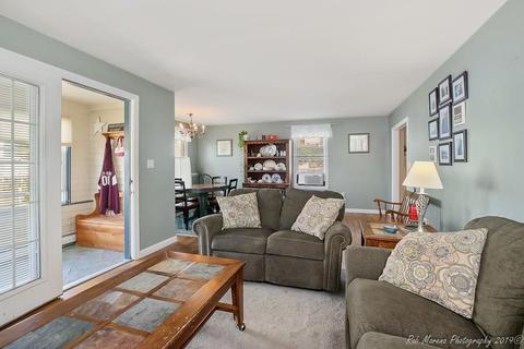 47 Warner St, Gloucester, MA 01930 photo 10