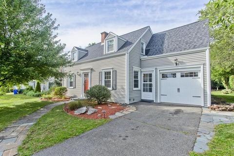 54 Wayside St, Springfield, MA 01118 photo 1