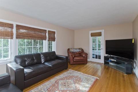 54 Wayside St, Springfield, MA 01118 photo 14