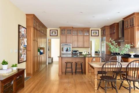111 Crest Rd, Wellesley, MA 02482 photo 6