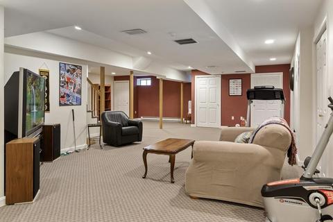 24 Overlook Dr E, Framingham, MA 01701 photo 31