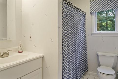 24 Overlook Dr E, Framingham, MA 01701 photo 27