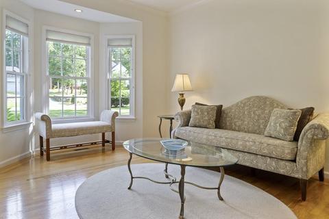 24 Overlook Dr E, Framingham, MA 01701 photo 7