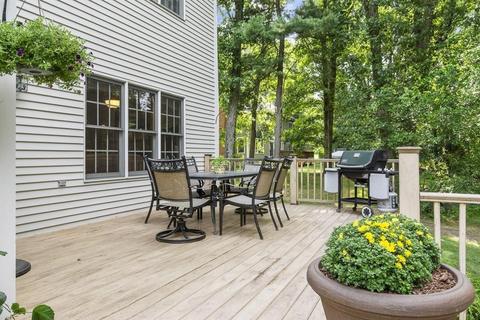 24 Overlook Dr E, Framingham, MA 01701 photo 33