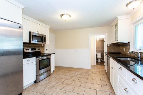 1245 Bradley Rd, Springfield, MA 01118 photo 11