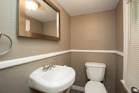 1245 Bradley Rd, Springfield, MA 01118 photo 12