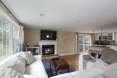 20 Maple Ter, Dennis, MA 02660 photo 5
