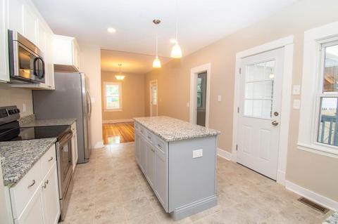 20 Lorimer St, Springfield, MA 01151 photo 5