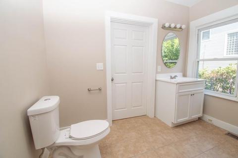 20 Lorimer St, Springfield, MA 01151 photo 11