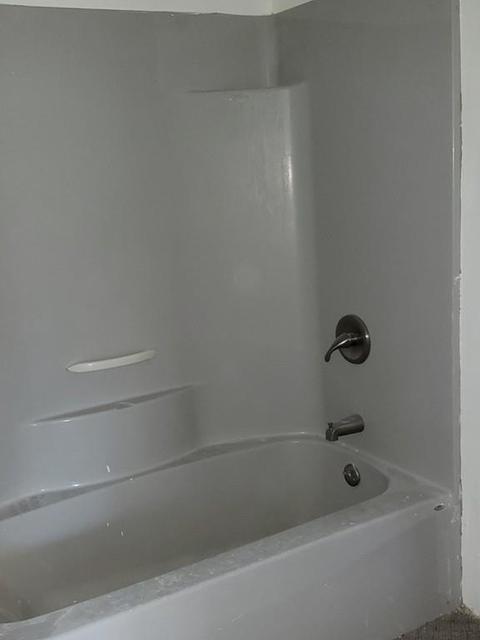 530 Britton St, Chicopee, MA 01020 photo 5