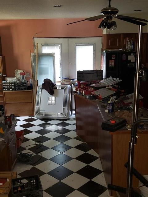 530 Britton St, Chicopee, MA 01020 photo 11