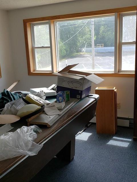 530 Britton St, Chicopee, MA 01020 photo 4