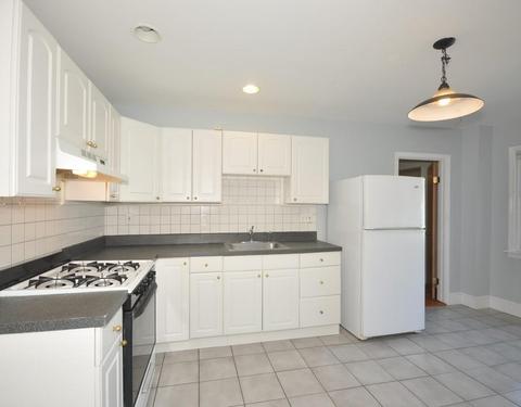 27 Parker St, Maynard, MA 01754 photo 6