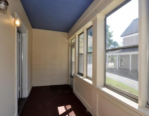 27 Parker St, Maynard, MA 01754 photo 4