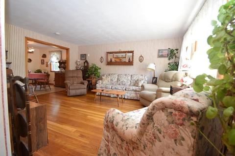 7 Summit Rd, Randolph, MA 02368 photo 3