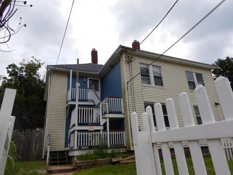 31 Aspen St, Ware, MA 01082 photo 2