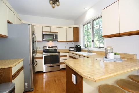 64 Melrose Ave, Needham, MA 02492 photo 5
