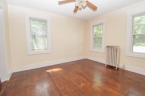 90 Marsden St, Springfield, MA 01109 photo 7