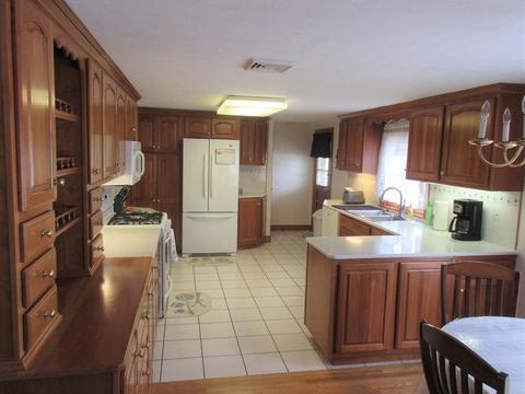 168 Wilson Ave, Chicopee, MA 01013 photo 5