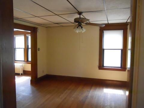 75 Silver St, Springfield, MA 01107 photo 6