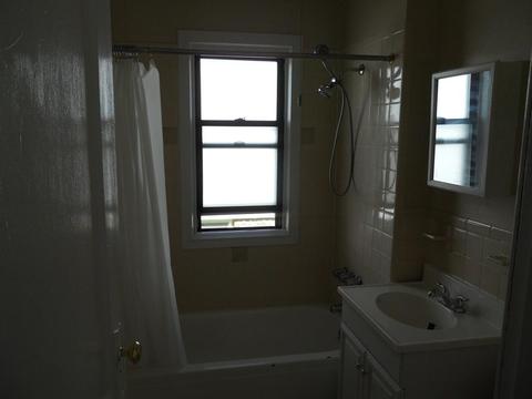 75 Silver St, Springfield, MA 01107 photo 11