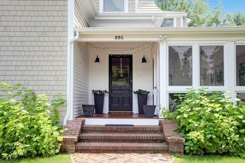 886 Main St, Barnstable, MA 02635 photo 4