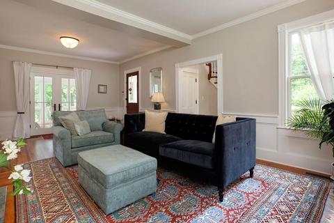 886 Main St, Barnstable, MA 02635 photo 6