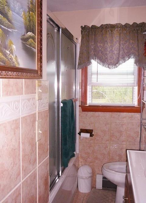 161 Lloyd Ave, Springfield, MA 01119 photo 15
