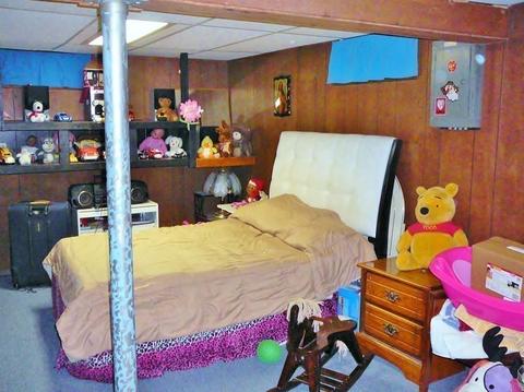 161 Lloyd Ave, Springfield, MA 01119 photo 18