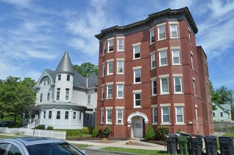 16 Sheldon St, Springfield, MA 01107 photo 2