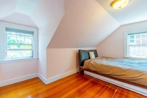 98 Fuller St, Brookline, MA 02446 photo 24