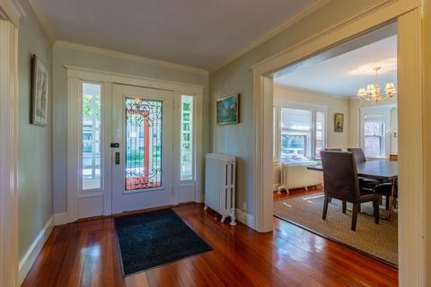 98 Fuller St, Brookline, MA 02446 photo 8