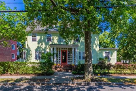98 Fuller St, Brookline, MA 02446 photo 1