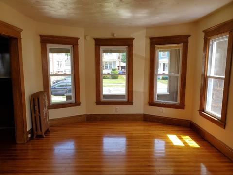 84 E Alvord St, Springfield, MA 01108 photo 6