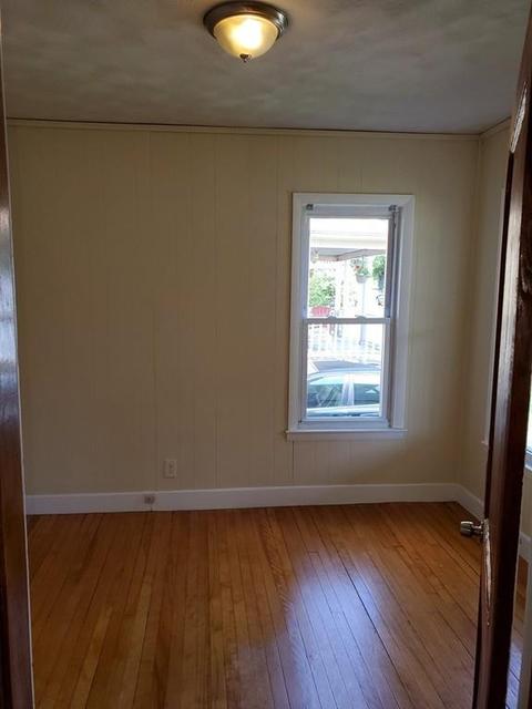 84 E Alvord St, Springfield, MA 01108 photo 8