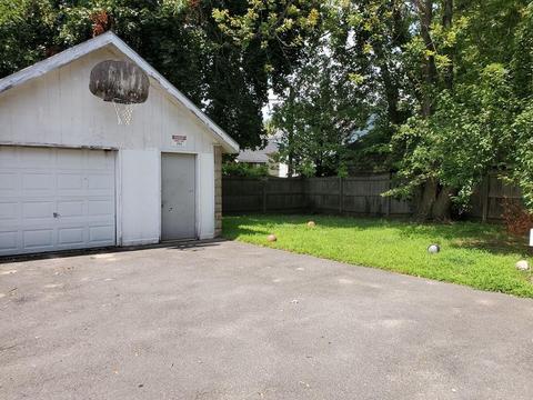 84 E Alvord St, Springfield, MA 01108 photo 3