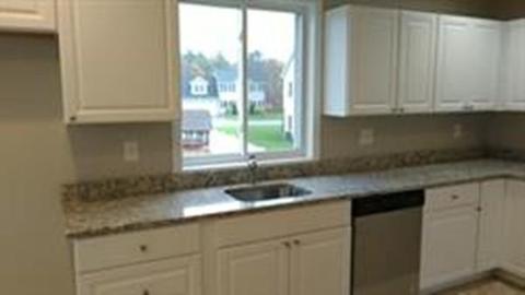 7 Brianna Dr, Webster, MA 01570 photo 2