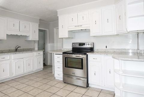 15 Gladstone St, Everett, MA 02149 photo 8