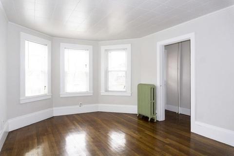 15 Gladstone St, Everett, MA 02149 photo 5